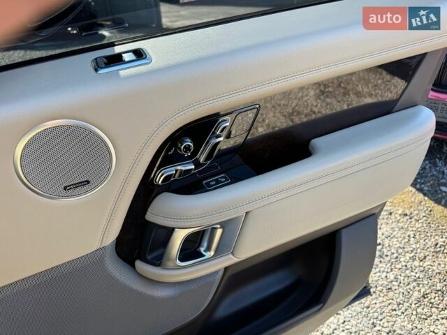 Черный Ленд Ровер Рендж Ровер, объемом двигателя 2.99 л и пробегом 183 тыс. км за 48900 $, фото 32 на Automoto.ua