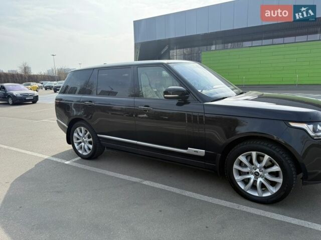 Чорний Ленд Ровер Рендж Ровер, об'ємом двигуна 4.37 л та пробігом 203 тис. км за 56500 $, фото 12 на Automoto.ua