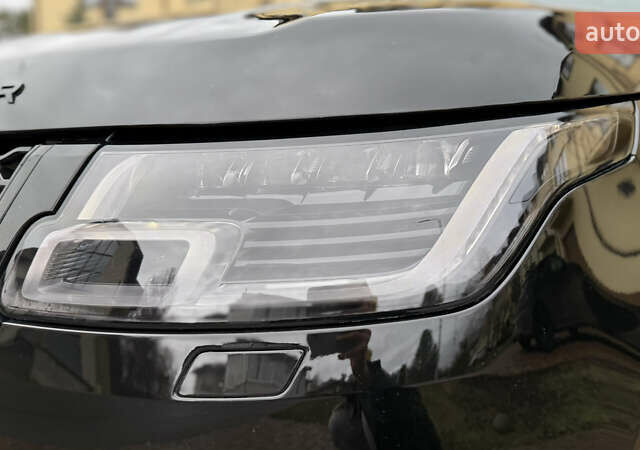 Чорний Ленд Ровер Рендж Ровер, об'ємом двигуна 5 л та пробігом 103 тис. км за 62000 $, фото 13 на Automoto.ua