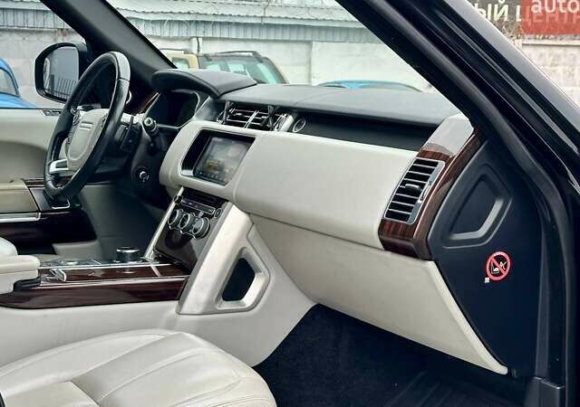 Чорний Ленд Ровер Рендж Ровер, об'ємом двигуна 3 л та пробігом 211 тис. км за 34999 $, фото 42 на Automoto.ua