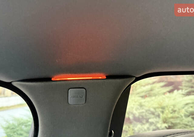 Чорний Ленд Ровер Рендж Ровер, об'ємом двигуна 5 л та пробігом 103 тис. км за 62000 $, фото 34 на Automoto.ua