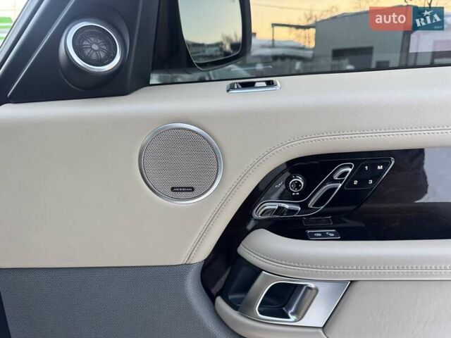 Чорний Ленд Ровер Рендж Ровер, об'ємом двигуна 2.99 л та пробігом 183 тис. км за 53900 $, фото 57 на Automoto.ua