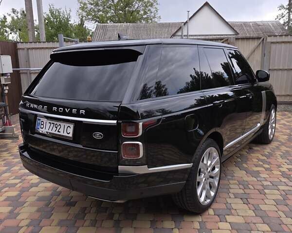 Ленд Ровер Рендж Ровер 2018 в Полтаве на Automoto.ua Черный Ленд Ровер Рендж Ровер, объемом двигателя 5 л и пробегом 48 тыс. км за 60000 $, фото 4 на Automoto.ua