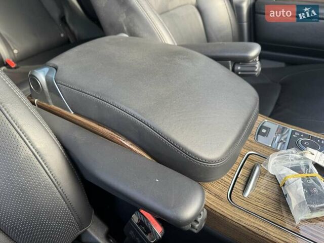 Чорний Ленд Ровер Рендж Ровер, об'ємом двигуна 5 л та пробігом 194 тис. км за 58000 $, фото 40 на Automoto.ua