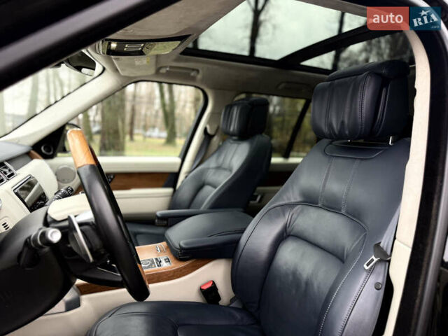 Черный Ленд Ровер Рендж Ровер, объемом двигателя 4.37 л и пробегом 81 тыс. км за 70000 $, фото 26 на Automoto.ua