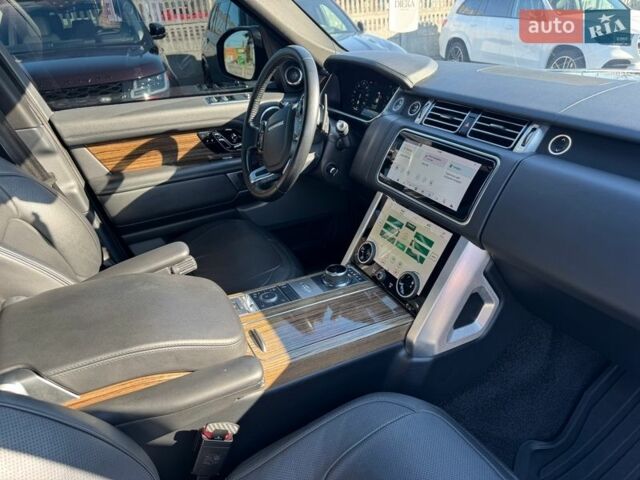 Чорний Ленд Ровер Рендж Ровер, об'ємом двигуна 5 л та пробігом 194 тис. км за 48900 $, фото 16 на Automoto.ua