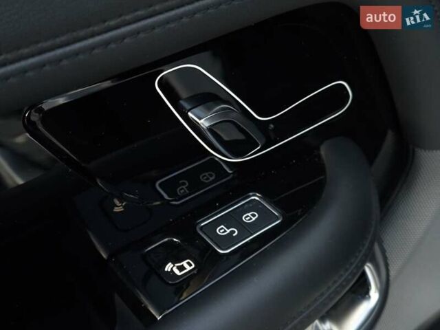 Чорний Ленд Ровер Рендж Ровер, об'ємом двигуна 2.99 л та пробігом 86 тис. км за 51500 $, фото 32 на Automoto.ua