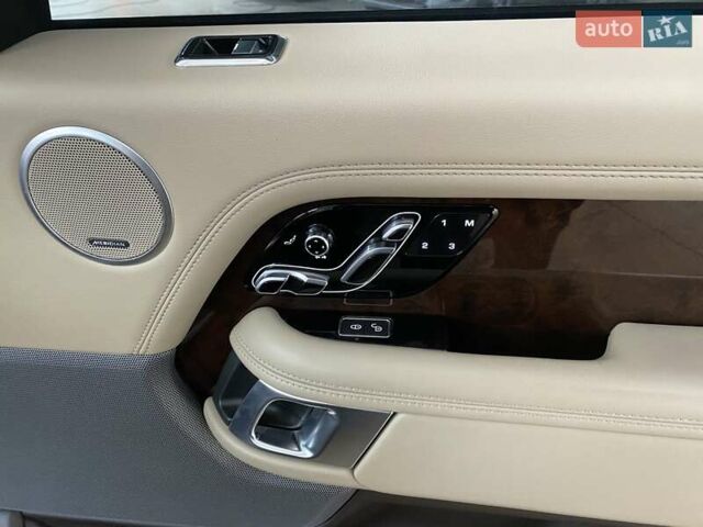 Чорний Ленд Ровер Рендж Ровер, об'ємом двигуна 3 л та пробігом 120 тис. км за 49900 $, фото 50 на Automoto.ua