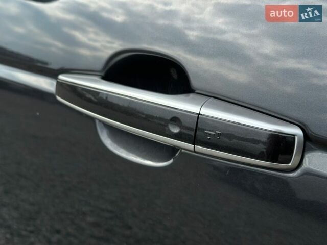 Черный Ленд Ровер Рендж Ровер, объемом двигателя 4.37 л и пробегом 91 тыс. км за 69000 $, фото 15 на Automoto.ua