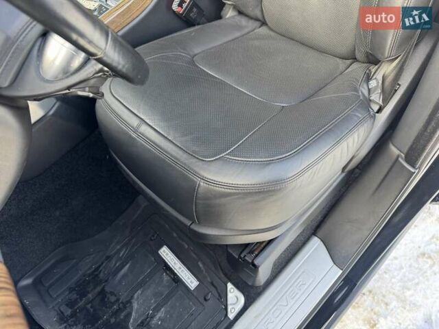 Чорний Ленд Ровер Рендж Ровер, об'ємом двигуна 5 л та пробігом 194 тис. км за 58000 $, фото 18 на Automoto.ua