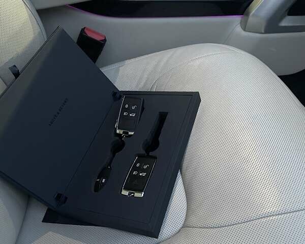 Чорний Ленд Ровер Рендж Ровер, об'ємом двигуна 4.37 л та пробігом 89 тис. км за 85800 $, фото 24 на Automoto.ua