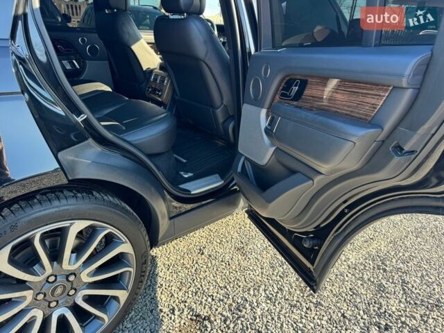 Чорний Ленд Ровер Рендж Ровер, об'ємом двигуна 5 л та пробігом 194 тис. км за 48900 $, фото 12 на Automoto.ua