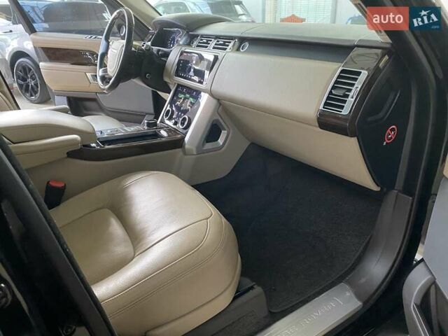 Чорний Ленд Ровер Рендж Ровер, об'ємом двигуна 3 л та пробігом 120 тис. км за 49900 $, фото 37 на Automoto.ua