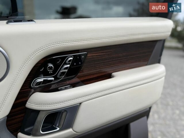 Черный Ленд Ровер Рендж Ровер, объемом двигателя 4.4 л и пробегом 91 тыс. км за 72990 $, фото 69 на Automoto.ua