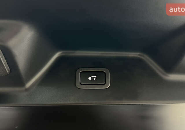 Черный Ленд Ровер Рендж Ровер, объемом двигателя 4.37 л и пробегом 90 тыс. км за 69000 $, фото 45 на Automoto.ua