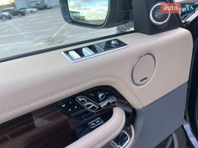 Черный Ленд Ровер Рендж Ровер, объемом двигателя 5 л и пробегом 161 тыс. км за 58500 $, фото 15 на Automoto.ua