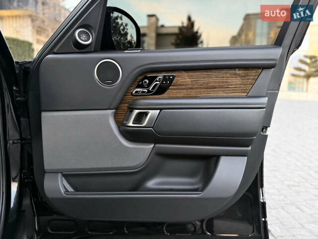 Черный Ленд Ровер Рендж Ровер, объемом двигателя 2.99 л и пробегом 189 тыс. км за 49499 $, фото 69 на Automoto.ua