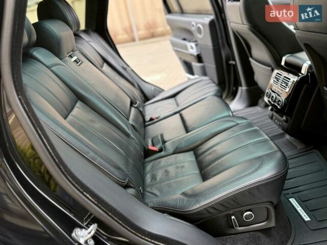 Черный Ленд Ровер Рендж Ровер, объемом двигателя 4.37 л и пробегом 3 тыс. км за 69999 $, фото 110 на Automoto.ua