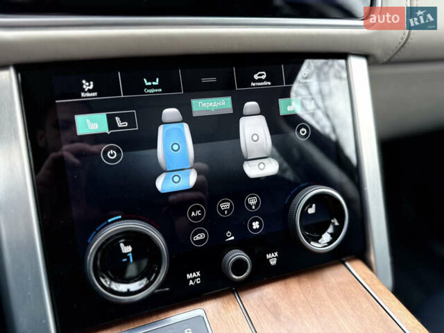 Черный Ленд Ровер Рендж Ровер, объемом двигателя 4.37 л и пробегом 81 тыс. км за 70000 $, фото 51 на Automoto.ua