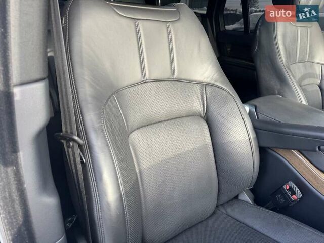 Чорний Ленд Ровер Рендж Ровер, об'ємом двигуна 5 л та пробігом 194 тис. км за 58000 $, фото 46 на Automoto.ua