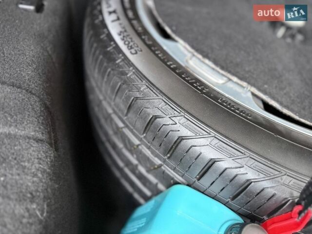 Черный Ленд Ровер Рендж Ровер, объемом двигателя 4.37 л и пробегом 3 тыс. км за 69999 $, фото 96 на Automoto.ua