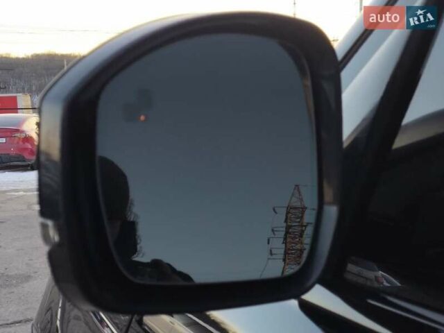 Чорний Ленд Ровер Рендж Ровер, об'ємом двигуна 2.99 л та пробігом 86 тис. км за 51500 $, фото 9 на Automoto.ua