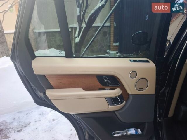 Чорний Ленд Ровер Рендж Ровер, об'ємом двигуна 2.99 л та пробігом 128 тис. км за 54500 $, фото 16 на Automoto.ua