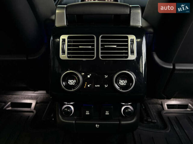 Черный Ленд Ровер Рендж Ровер, объемом двигателя 2.99 л и пробегом 124 тыс. км за 63500 $, фото 36 на Automoto.ua