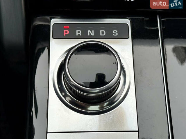 Чорний Ленд Ровер Рендж Ровер, об'ємом двигуна 5 л та пробігом 48 тис. км за 59900 $, фото 24 на Automoto.ua