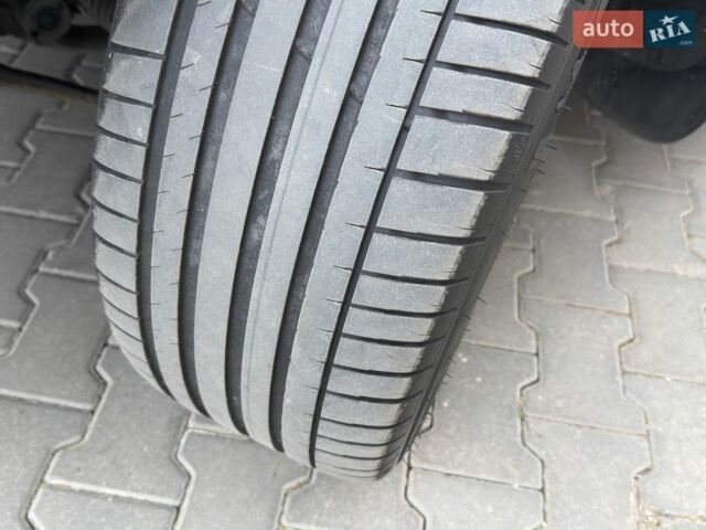 Черный Ленд Ровер Рендж Ровер, объемом двигателя 4.37 л и пробегом 3 тыс. км за 69999 $, фото 49 на Automoto.ua