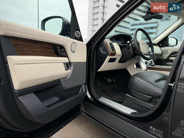 Чорний Ленд Ровер Рендж Ровер, об'ємом двигуна 2.99 л та пробігом 132 тис. км за 52900 $, фото 37 на Automoto.ua