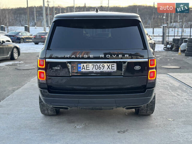 Черный Ленд Ровер Рендж Ровер, объемом двигателя 3 л и пробегом 136 тыс. км за 52000 $, фото 5 на Automoto.ua