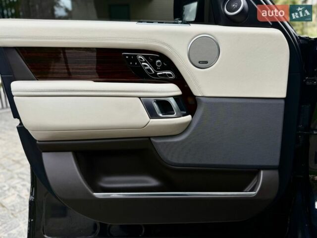 Черный Ленд Ровер Рендж Ровер, объемом двигателя 4.4 л и пробегом 91 тыс. км за 72990 $, фото 26 на Automoto.ua