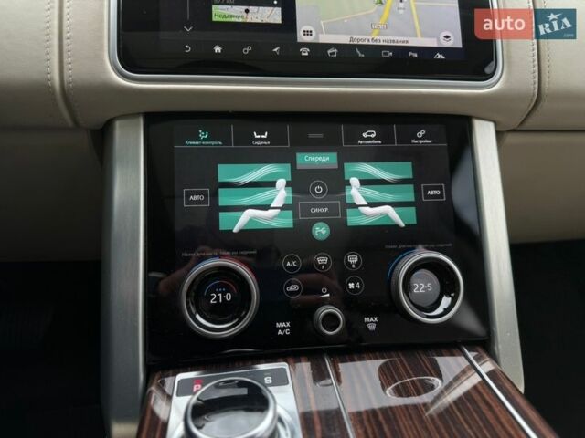 Черный Ленд Ровер Рендж Ровер, объемом двигателя 4.4 л и пробегом 91 тыс. км за 72990 $, фото 42 на Automoto.ua