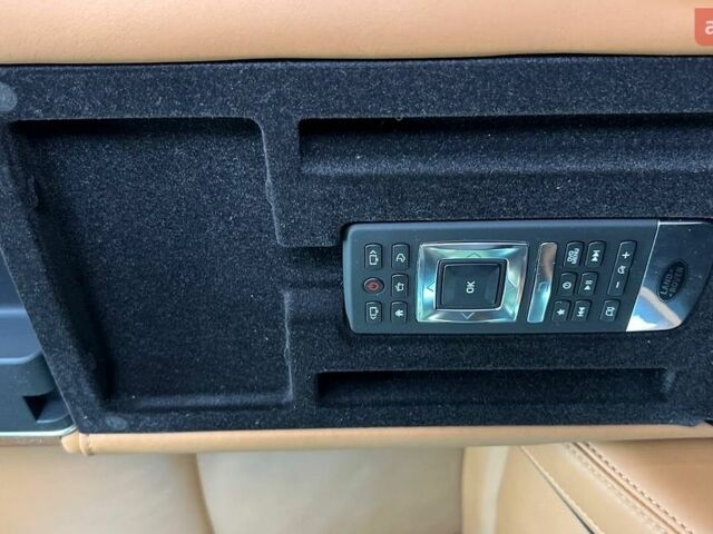 Чорний Ленд Ровер Рендж Ровер, об'ємом двигуна 4.37 л та пробігом 90 тис. км за 59500 $, фото 33 на Automoto.ua