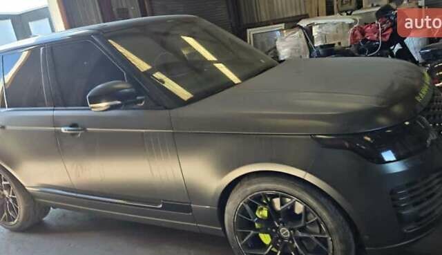 Черный Ленд Ровер Рендж Ровер, объемом двигателя 3 л и пробегом 158 тыс. км за 44444 $, фото 3 на Automoto.ua