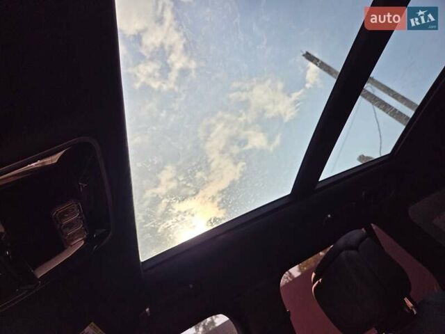 Ленд Ровер Рендж Ровер 2018 в Полтаве на Automoto.ua Черный Ленд Ровер Рендж Ровер, объемом двигателя 5 л и пробегом 48 тыс. км за 60000 $, фото 32 на Automoto.ua