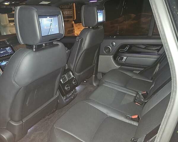 Черный Ленд Ровер Рендж Ровер, объемом двигателя 3 л и пробегом 158 тыс. км за 44444 $, фото 32 на Automoto.ua