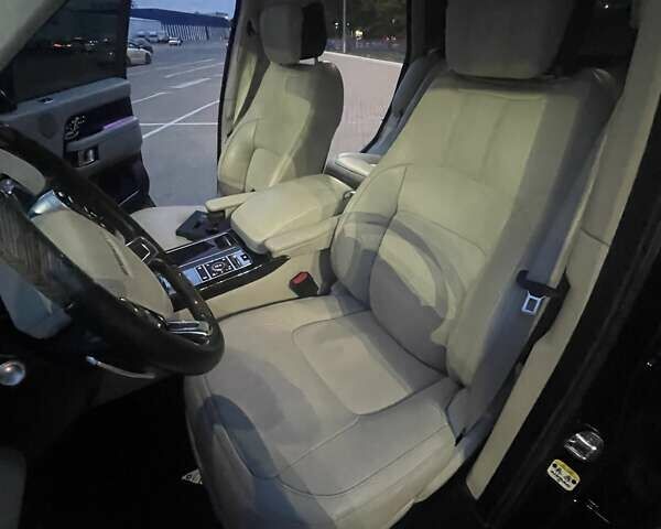 Чорний Ленд Ровер Рендж Ровер, об'ємом двигуна 4.37 л та пробігом 89 тис. км за 85800 $, фото 60 на Automoto.ua