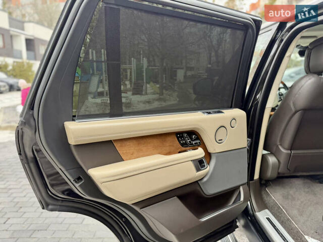 Черный Ленд Ровер Рендж Ровер, объемом двигателя 2.99 л и пробегом 200 тыс. км за 57000 $, фото 16 на Automoto.ua