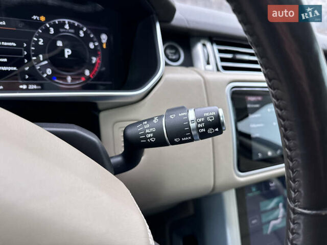 Чорний Ленд Ровер Рендж Ровер, об'ємом двигуна 3 л та пробігом 130 тис. км за 46500 $, фото 89 на Automoto.ua