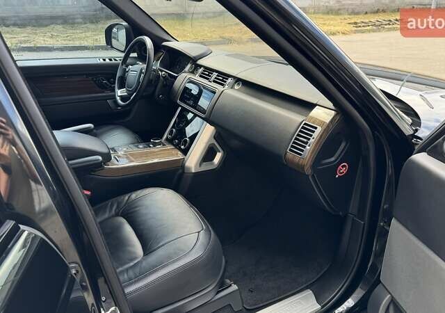 Чорний Ленд Ровер Рендж Ровер, об'ємом двигуна 2.99 л та пробігом 48 тис. км за 48000 $, фото 25 на Automoto.ua