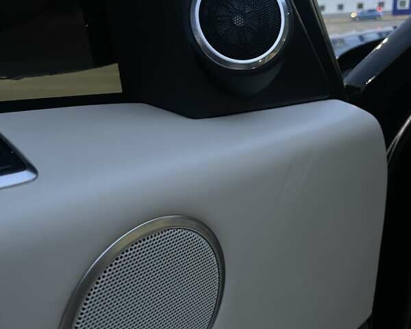 Чорний Ленд Ровер Рендж Ровер, об'ємом двигуна 4.37 л та пробігом 89 тис. км за 85800 $, фото 63 на Automoto.ua