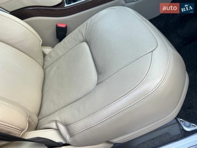 Черный Ленд Ровер Рендж Ровер, объемом двигателя 5 л и пробегом 161 тыс. км за 58500 $, фото 20 на Automoto.ua