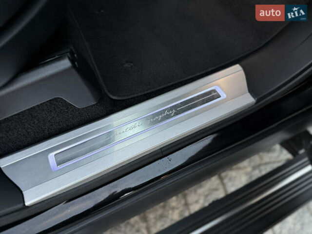 Черный Ленд Ровер Рендж Ровер, объемом двигателя 2.99 л и пробегом 189 тыс. км за 49499 $, фото 72 на Automoto.ua