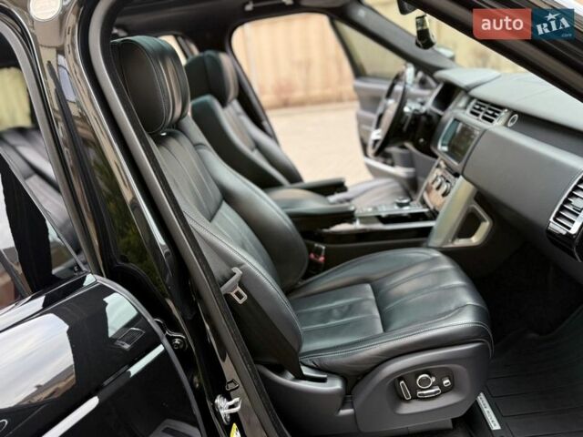 Черный Ленд Ровер Рендж Ровер, объемом двигателя 4.37 л и пробегом 3 тыс. км за 69999 $, фото 108 на Automoto.ua