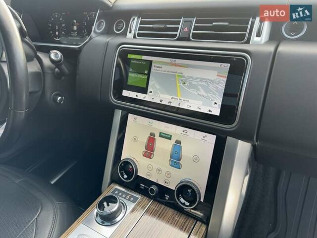 Чорний Ленд Ровер Рендж Ровер, об'ємом двигуна 5 л та пробігом 194 тис. км за 58000 $, фото 36 на Automoto.ua