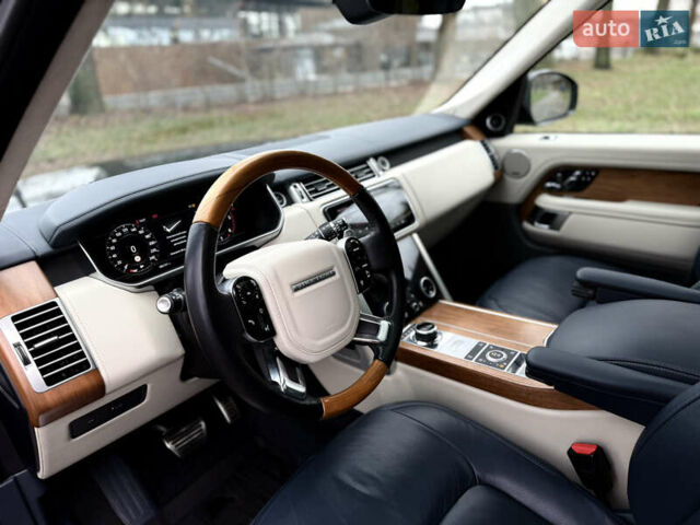 Черный Ленд Ровер Рендж Ровер, объемом двигателя 4.37 л и пробегом 81 тыс. км за 70000 $, фото 23 на Automoto.ua