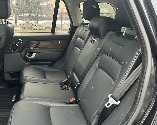 Чорний Ленд Ровер Рендж Ровер, об'ємом двигуна 3 л та пробігом 173 тис. км за 43500 $, фото 23 на Automoto.ua