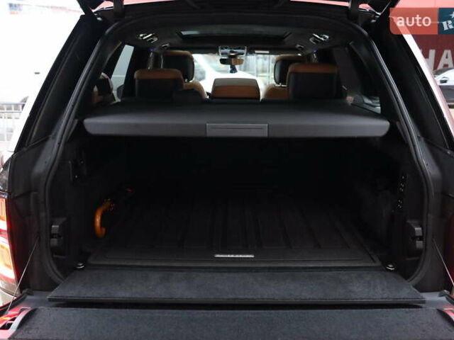 Чорний Ленд Ровер Рендж Ровер, об'ємом двигуна 3 л та пробігом 129 тис. км за 63900 $, фото 49 на Automoto.ua